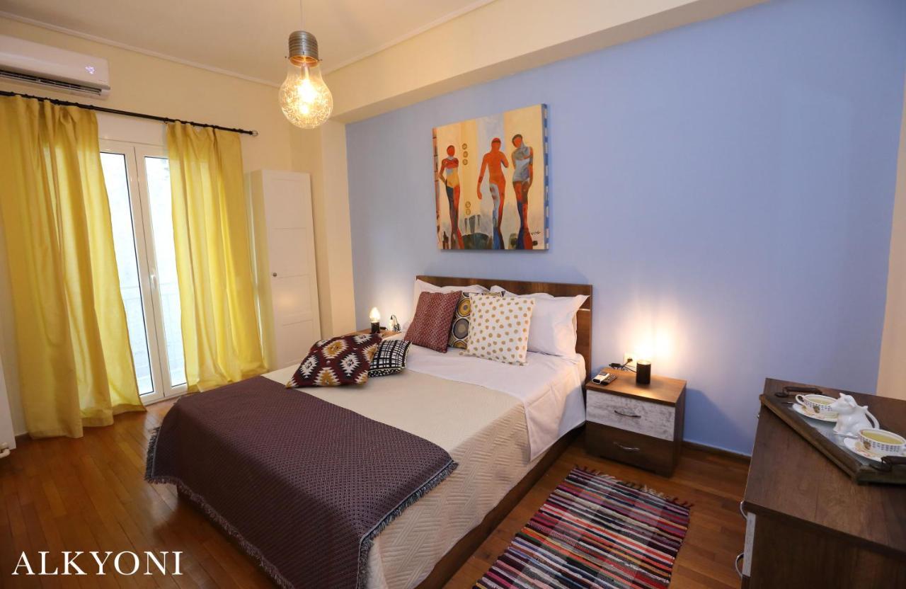 Melma Properties- Alkyoni Apartment By The Sea In Pireusz Kültér fotó